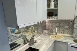 ПРОДАМ КЛАССНУЮ КВАРТИРУ